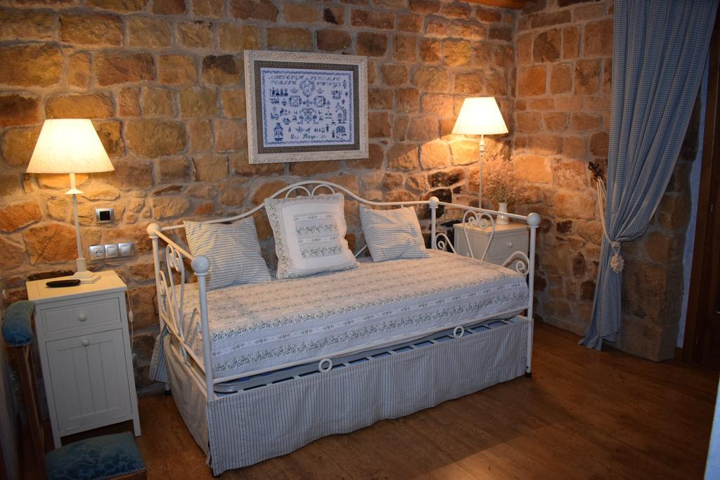 קינטנאר דה לה סיירה Posada Las Mayas מראה חיצוני תמונה